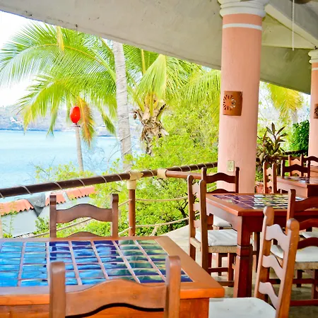 Hotel Catalina Beach Resort