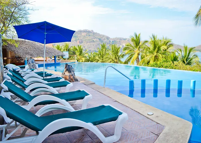 Catalina Resort Zihuatanejo