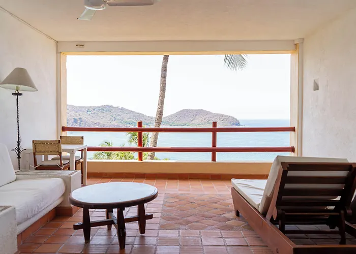 Catalina 4*