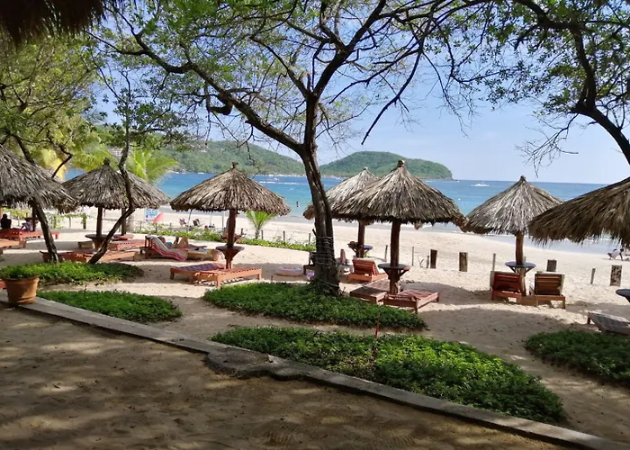 Catalina Resort Zihuatanejo